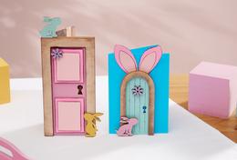 Cartes de Pâques avec une porte miniature