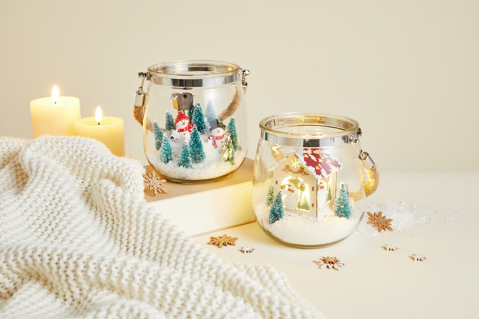 glaswindlicht mit winterlandschaft