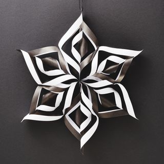 &Eacute;toile en papier Black&White