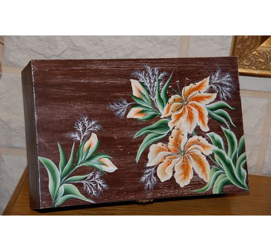 69_helenasbastelstube_Dekorative Malerei, Teebox- Lilie