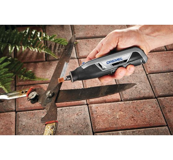 DREMEL 7760 Lite 15 pcs. accessories battery multi tool USB cable VBS Hobby