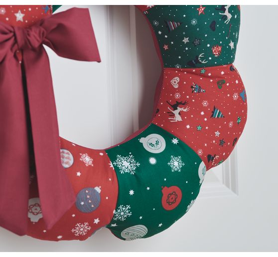 McCall's "Christmastime" knippatroon