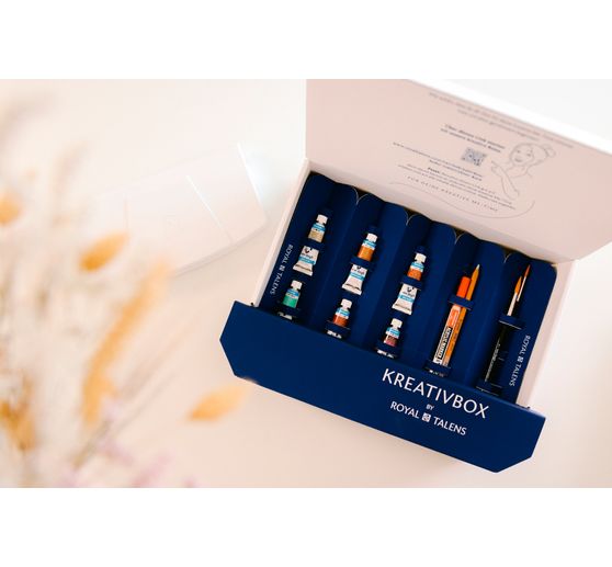 Carrie's creative box