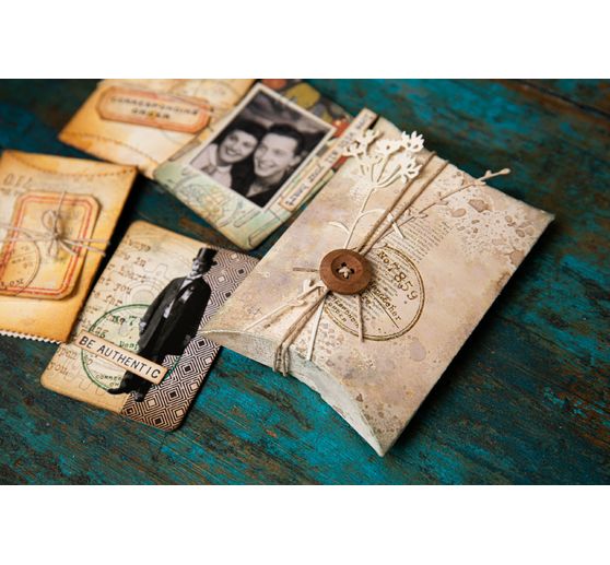 Gabarit d'estampe Sizzix Thinlits « Pillow Box + Bag by Tim Holtz »