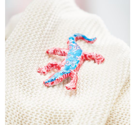Salamander, papier mâché