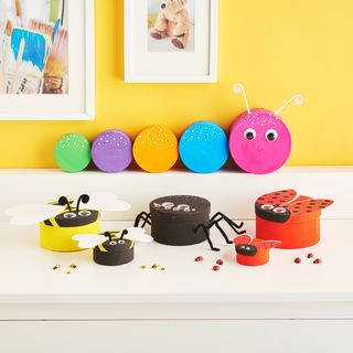 Schachteltierchen mit Schulmalfarbe