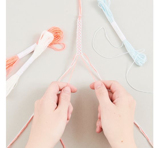 Craft kit friendship bracelets