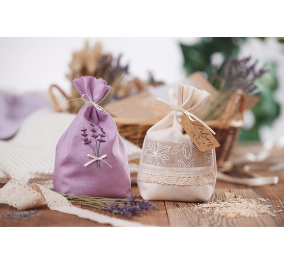 Organic pine shavings