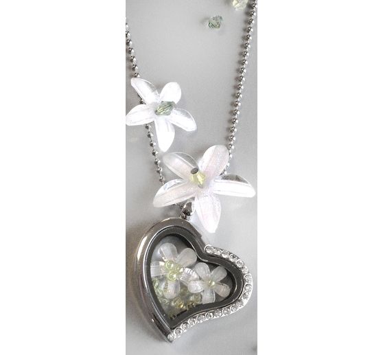 Pendentif-médaillon « Cœur avec strass »