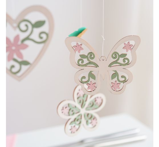 Suspensions VBS « Fleurs, cœurs et papillons »