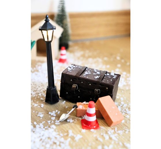 Organic decorative snow fine